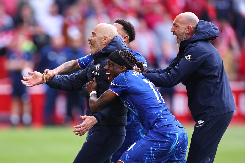 从冰雪体验到AR探秘 外国游客用更多方式感知活力中国